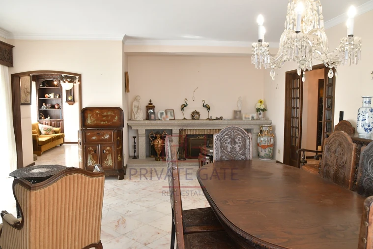 Apartamento T5 para Arrendamento em Bonfim Foto 12