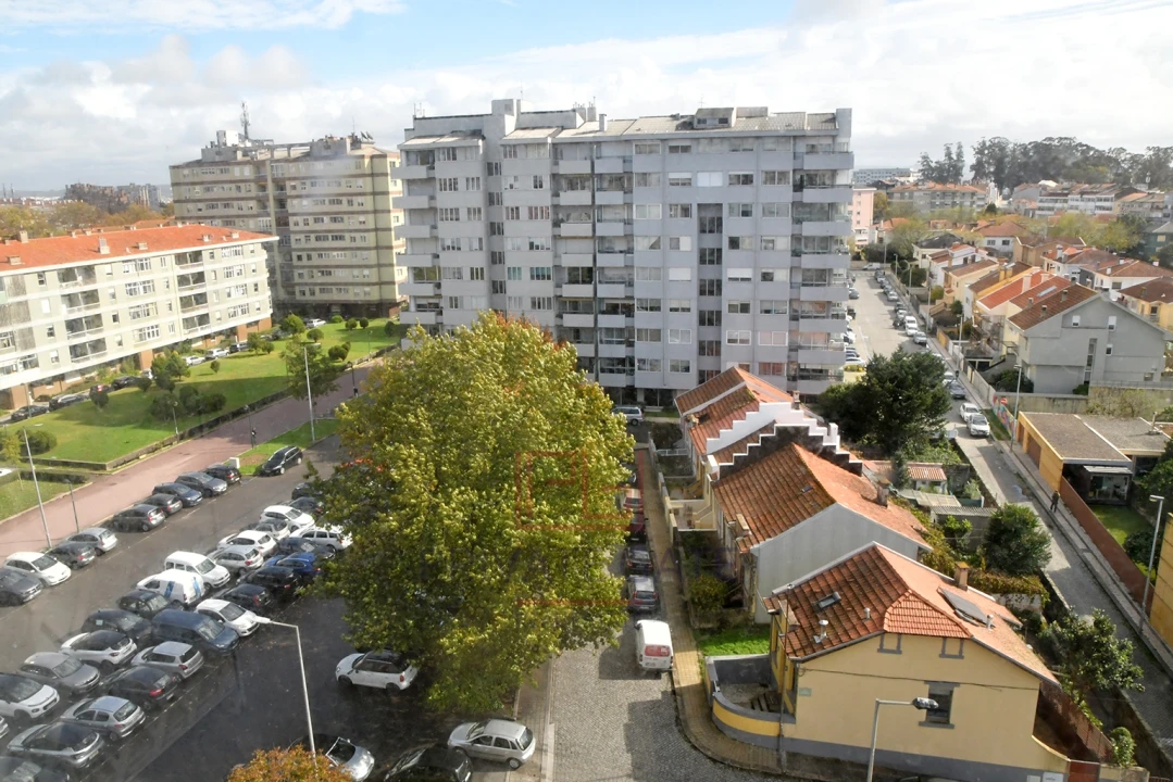 Apartamento T5 para Arrendamento em Bonfim Foto 24