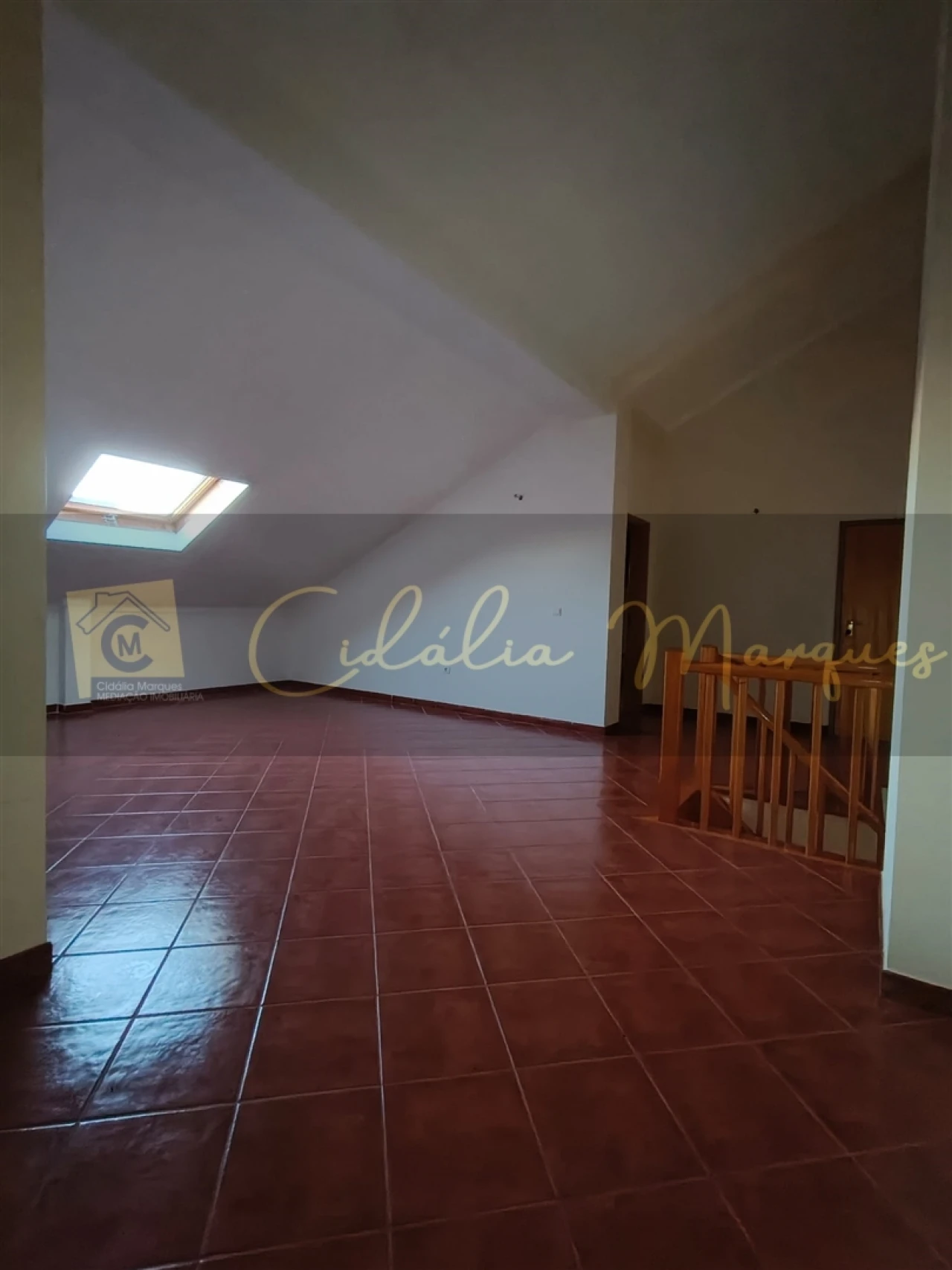 Apartamento T4 para Venda em Viseu Foto 17