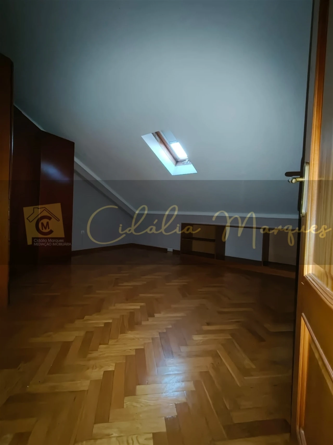 Apartamento T4 para Venda em Viseu Foto 19