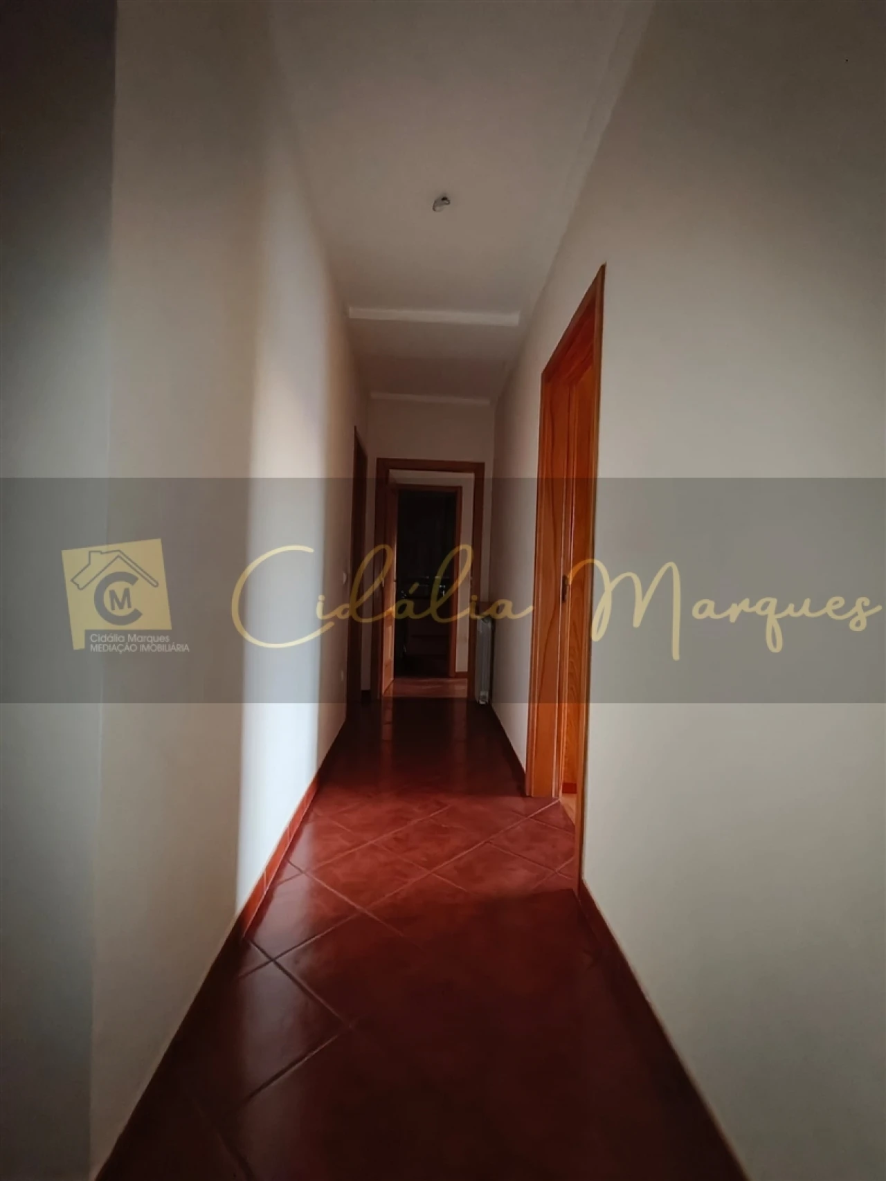 Apartamento T4 para Venda em Viseu Foto 9