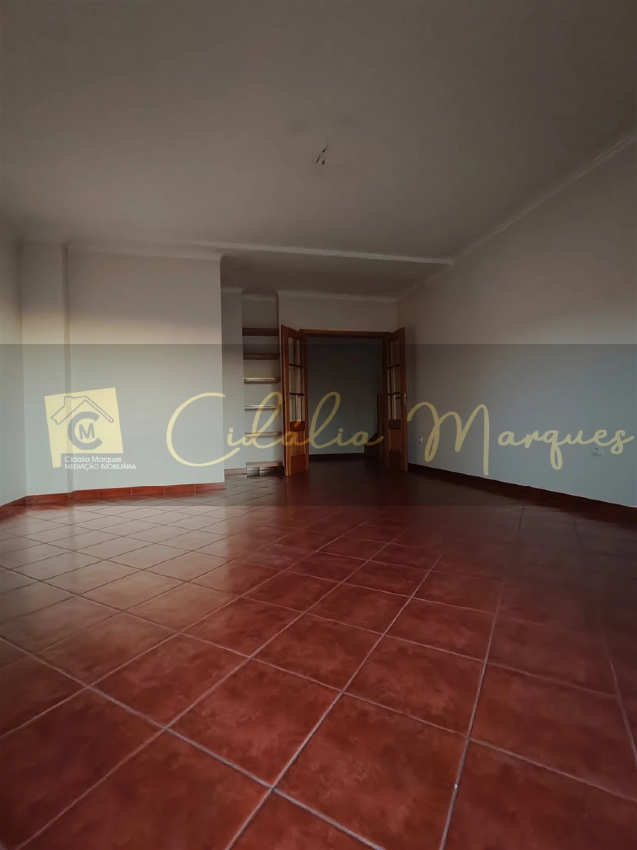 Apartamento T4 para Venda em Viseu Foto 3