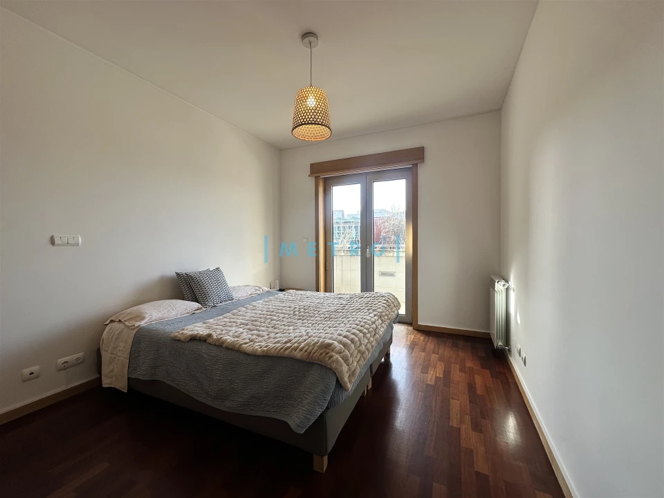 Apartamento T2 para Arrendamento em São Mamede de Infesta e Senhora da Hora Foto 8