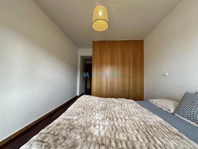 Apartamento T2 para Arrendamento em São Mamede de Infesta e Senhora da Hora Foto 9