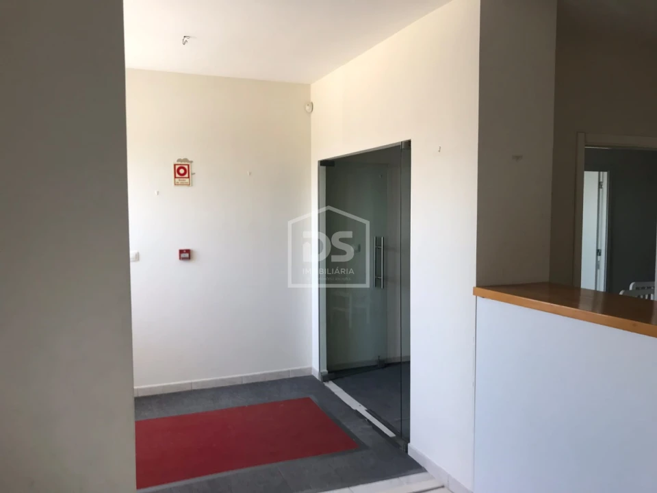 Loja para Venda em Viseu Foto 6