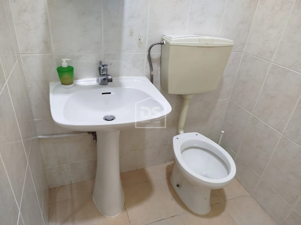 Loja para Venda em Viseu Foto 21