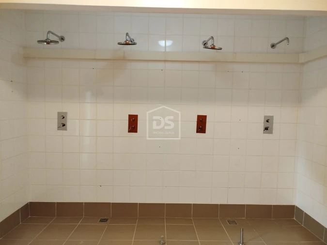 Loja para Venda em Viseu Foto 24