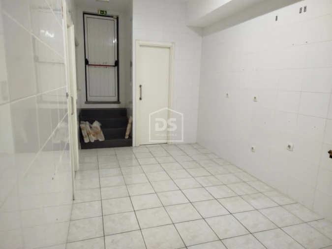 Loja para Venda em Viseu Foto 19