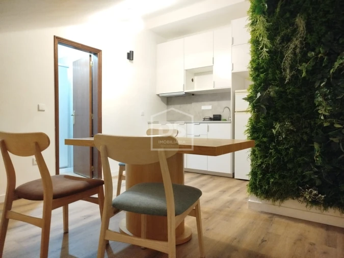 Apartamento T1 para Arrendamento em Viseu Foto 2