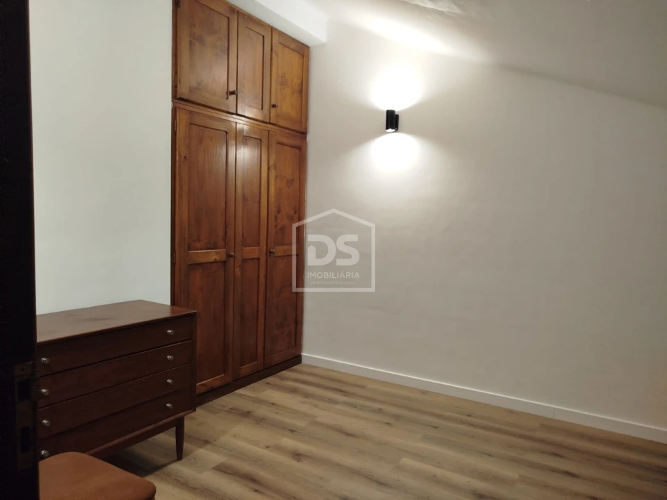 Apartamento T1 para Arrendamento em Viseu Foto 14