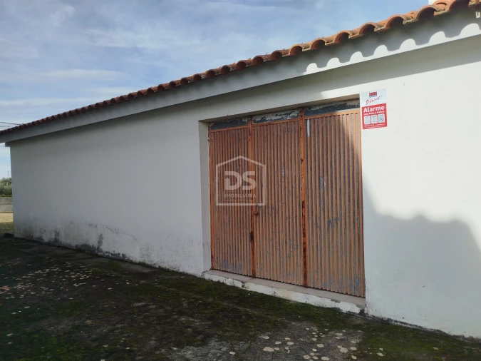 Moradia T4 para Venda em Tourais e Lajes Foto 37