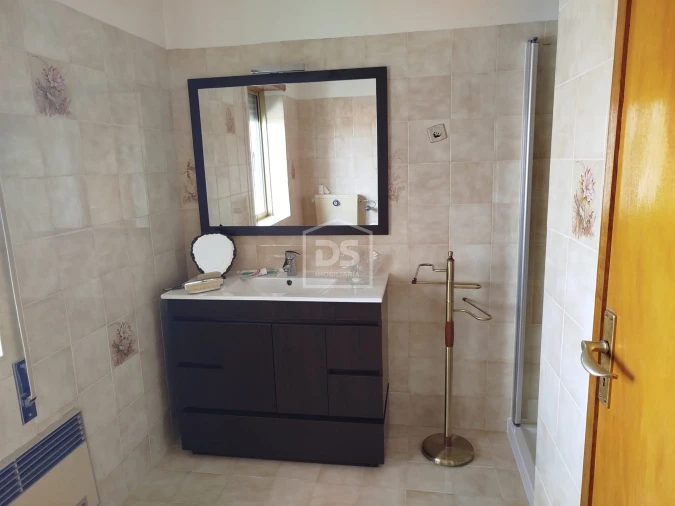 Moradia T4 para Venda em Tourais e Lajes Foto 69