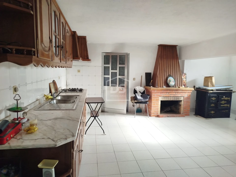 Moradia T4 para Venda em Tourais e Lajes Foto 44