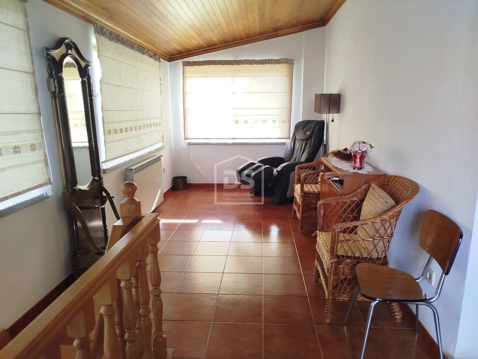 Moradia T4 para Venda em Tourais e Lajes Foto 46