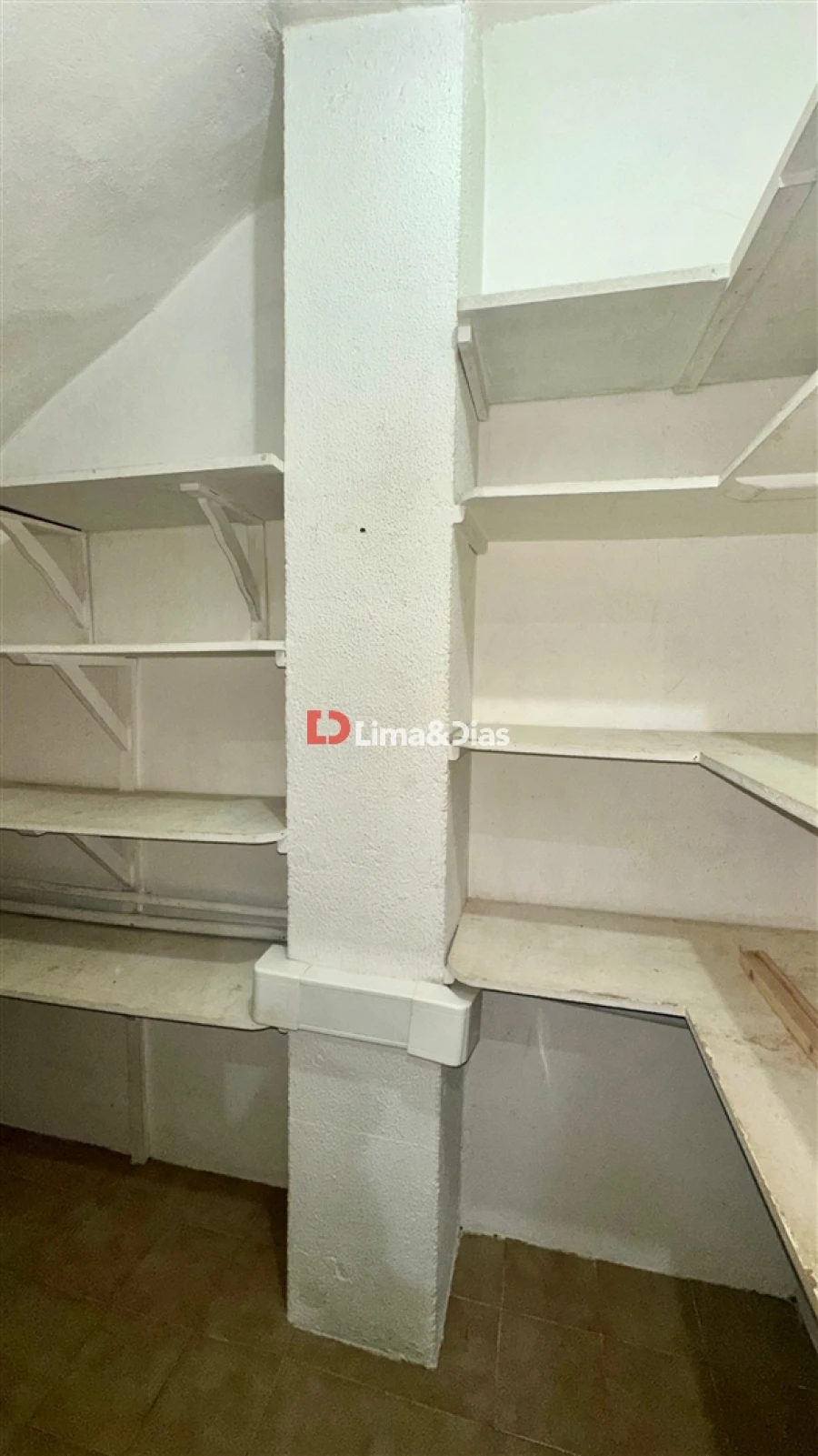 Apartamento T6 para Venda em Santa Marinha e São Pedro da Afurada Foto 15