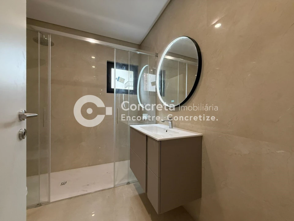 Apartamento T1 para Venda em Arcozelo Foto 5