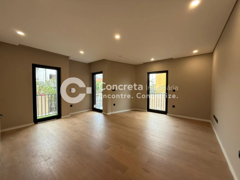 Apartamento T1 para Venda em Arcozelo Foto 3