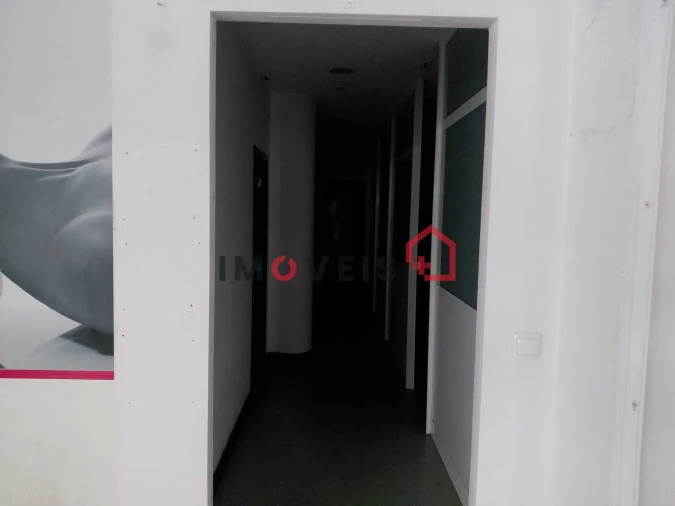 Loja para Arrendamento em Nossa Senhora da Piedade Foto 8