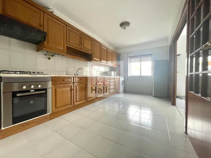 Apartamento T3 para Venda em Montijo e Afonsoeiro Foto 2