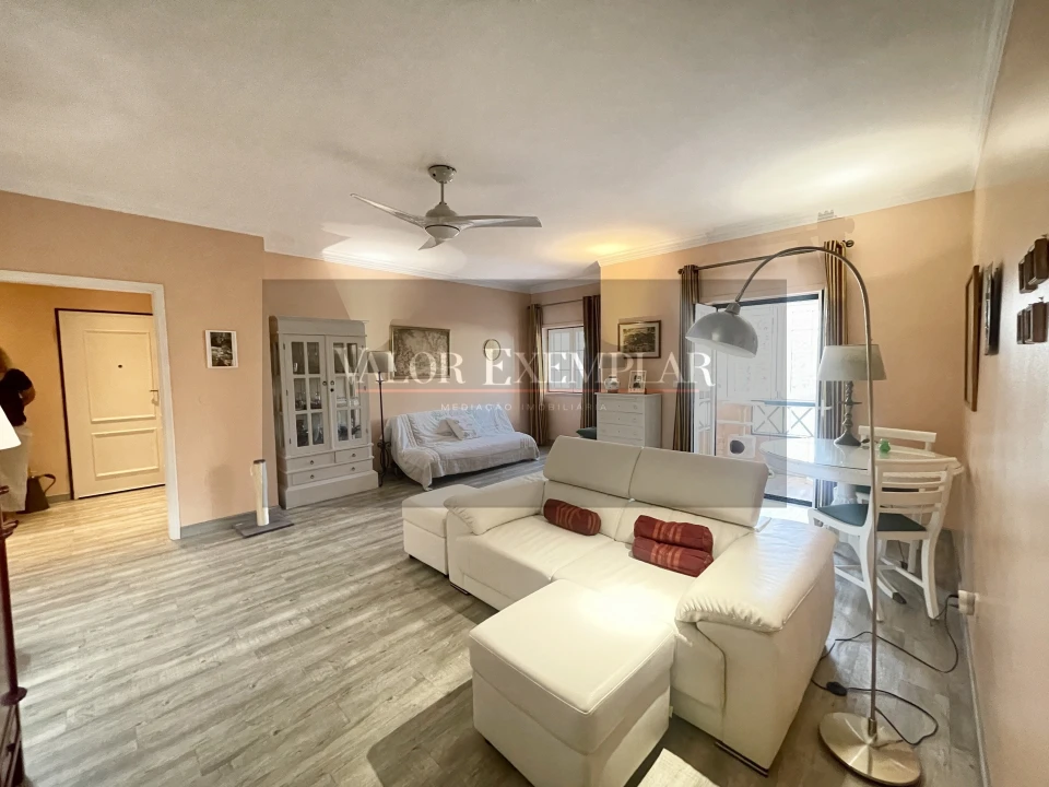 Apartamento T2 para Venda em Alcochete Foto 2