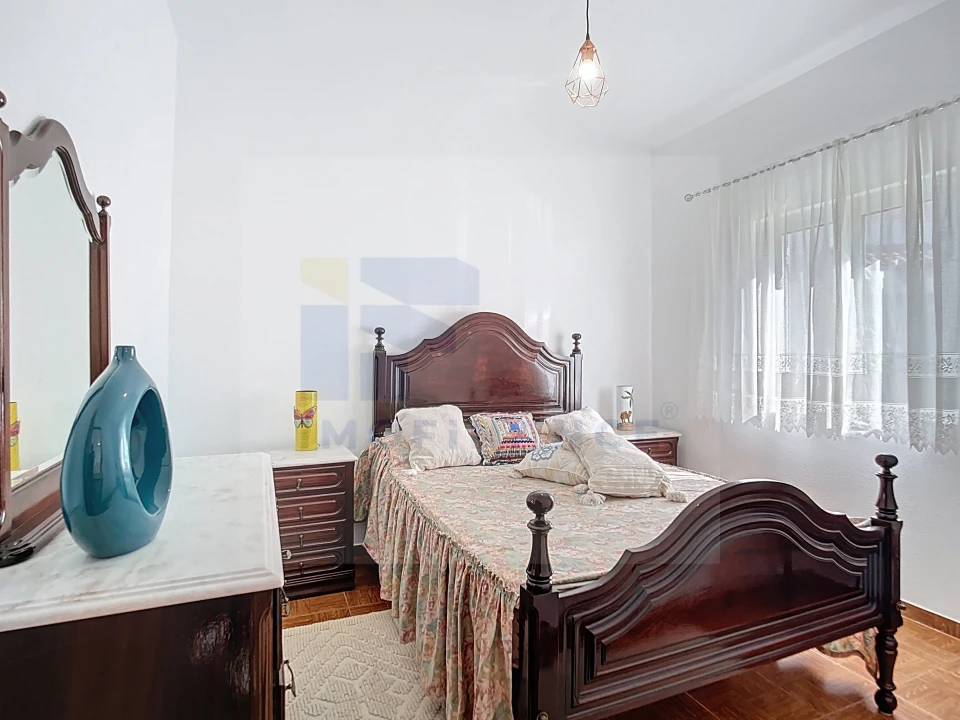 Moradia T1 para Venda em Lourinhã e Atalaia Foto 8