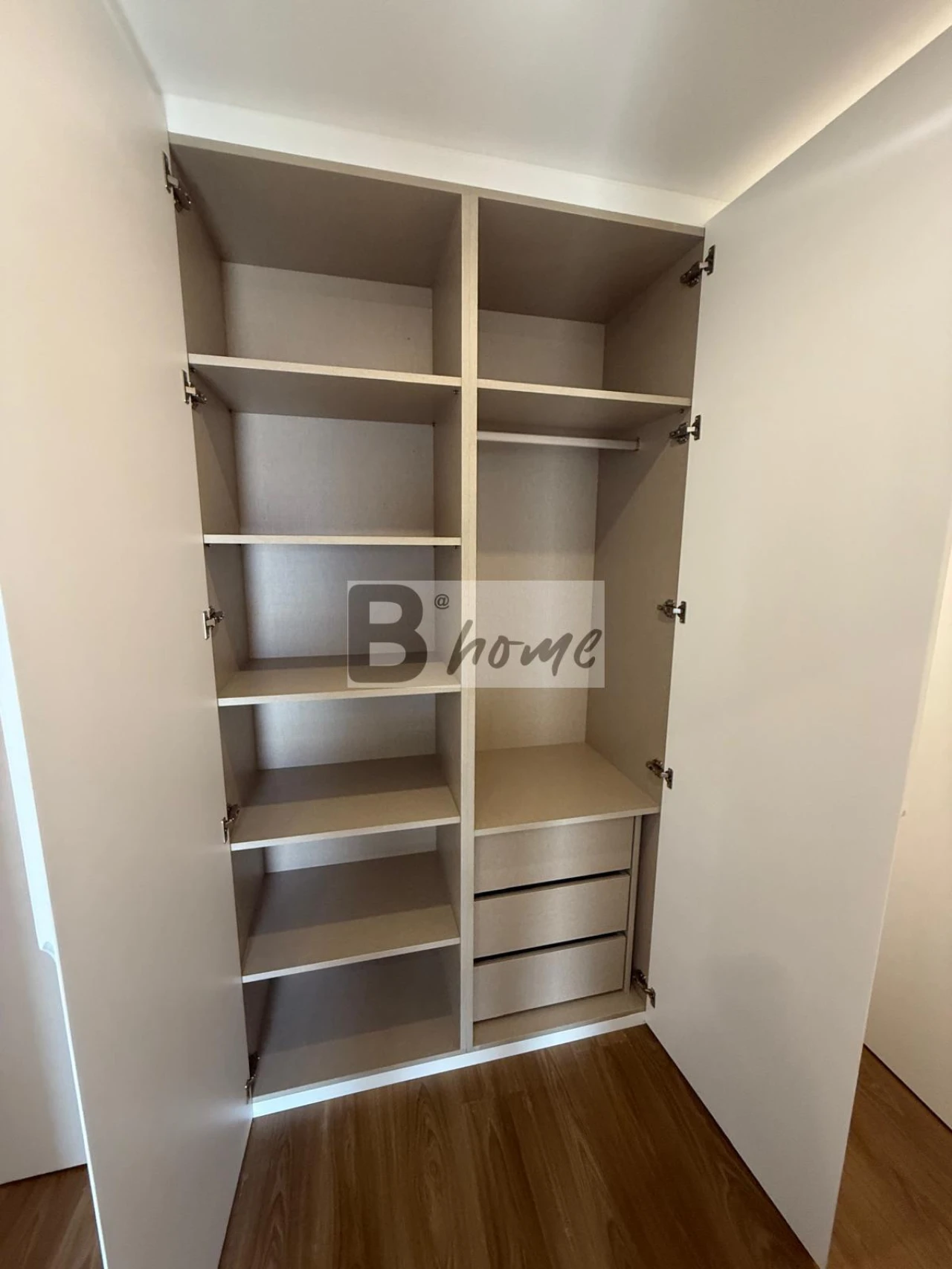 Apartamento T1 para Venda em Charneca de Caparica e Sobreda Foto 20