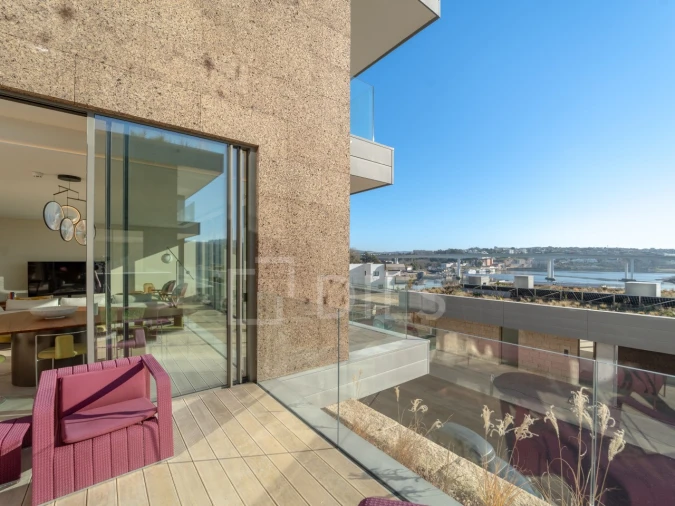 Moradia T3 para Venda em Campanhã Foto 8