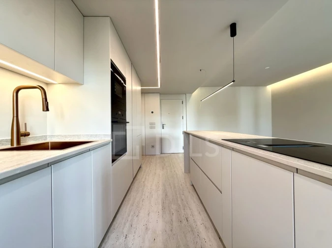 Apartamento T2 para Venda em Cascais e Estoril Foto 8