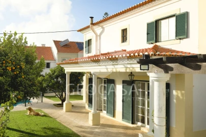Moradia T4 para Venda em Alcabideche
