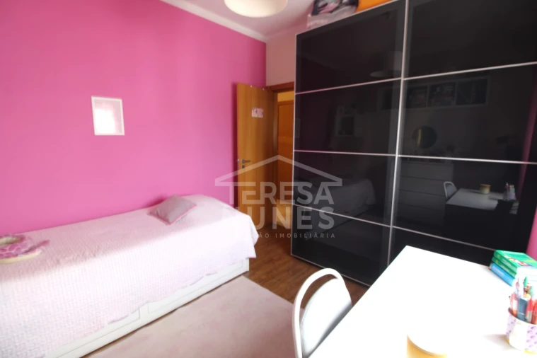 Moradia T3 para Venda em Quinta do Conde Foto 5
