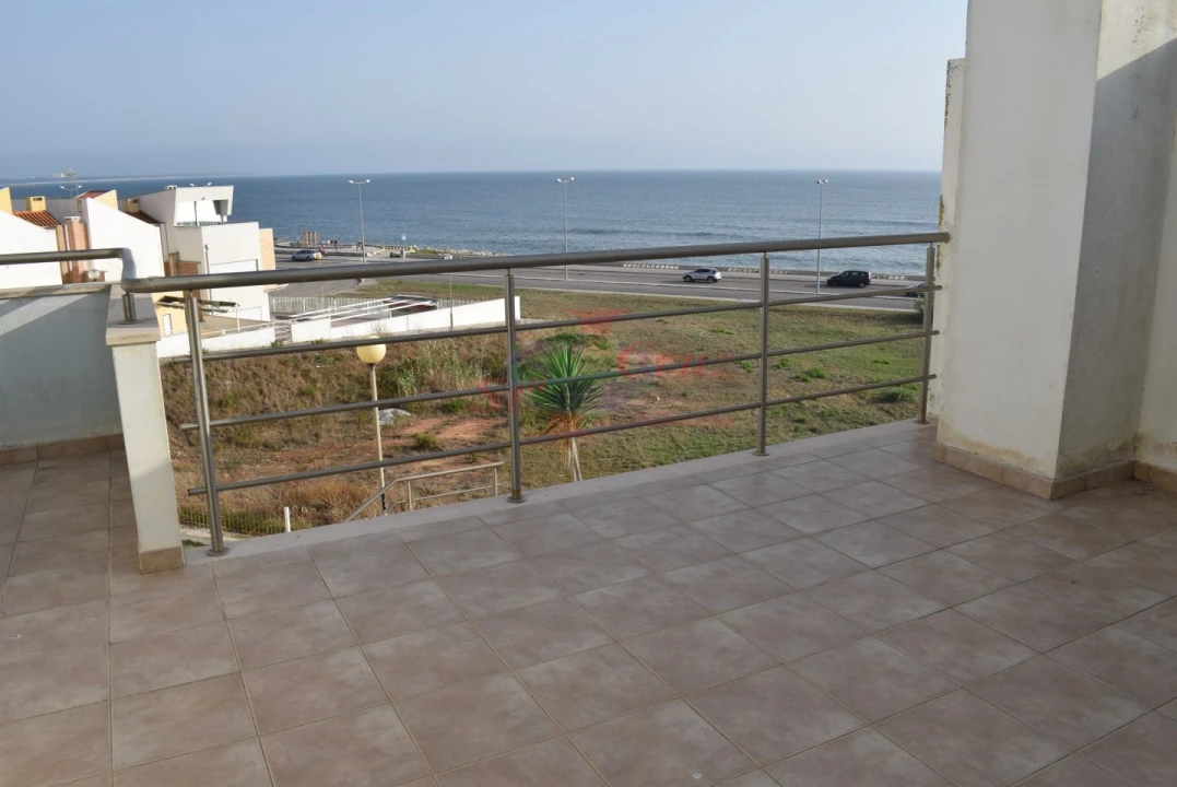 Moradia T3 para Arrendamento em Buarcos Foto 39