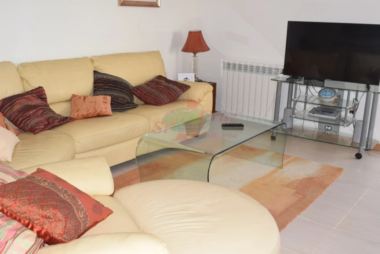 Moradia T3 para Arrendamento em Buarcos Foto 2