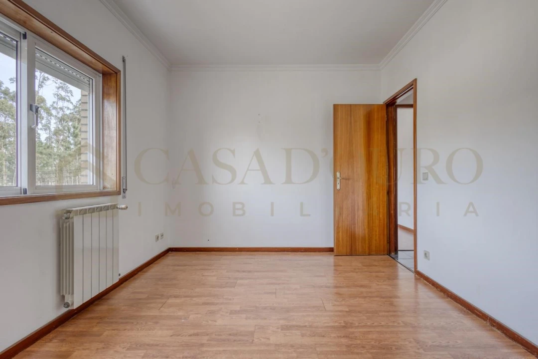 Apartamento T3 para Venda em Retorta e Tougues Foto 8