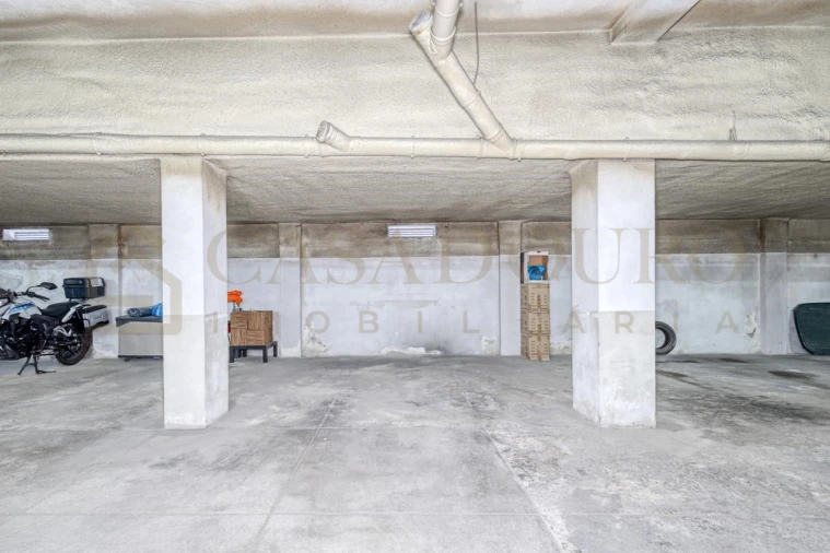 Apartamento T3 para Venda em Retorta e Tougues Foto 28