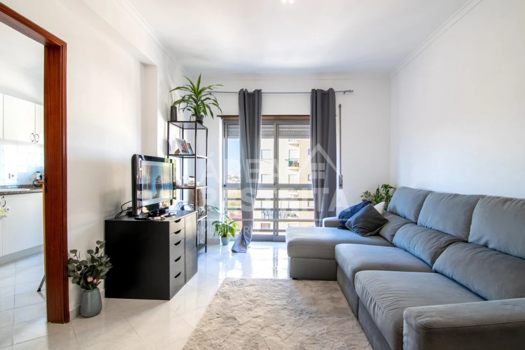 Apartamento T2 para Venda em Seixal, Arrentela e Aldeia de Paio Pires Foto 1