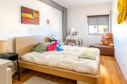 Apartamento T2 para Venda em Seixal, Arrentela e Aldeia de Paio Pires