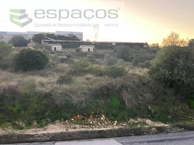 Terreno Comércio / Armazém para Venda em Venda do Pinheiro e Santo Estêvão das Galés Foto 15