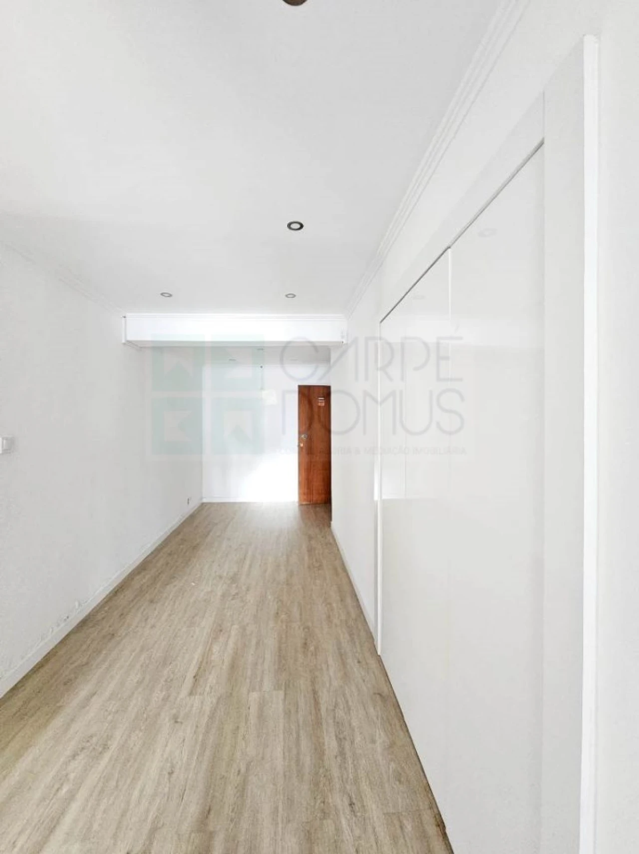 Apartamento T3 para Venda em Ramada e Caneças Foto 40