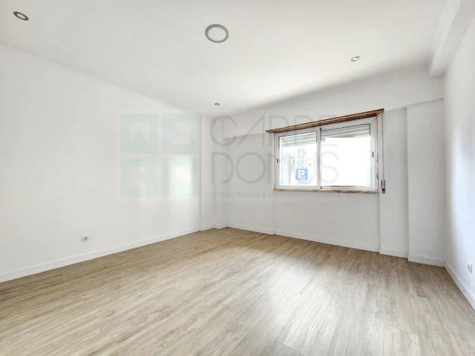 Apartamento T3 para Venda em Ramada e Caneças Foto 19