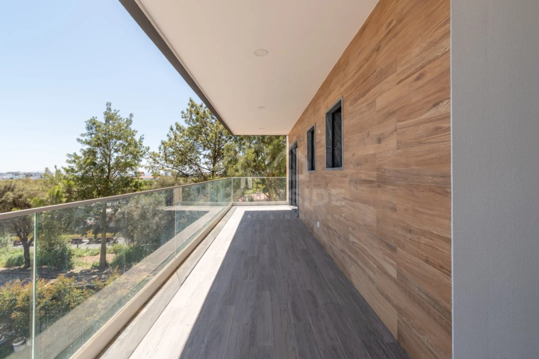 Moradia T3 para Venda em São Domingos de Rana Foto 44