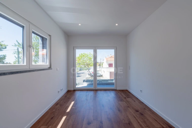 Moradia T3 para Venda em São Domingos de Rana Foto 31