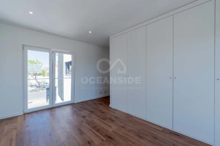 Moradia T3 para Venda em São Domingos de Rana Foto 37