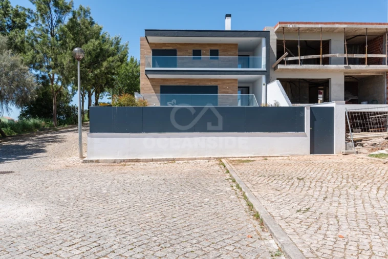 Moradia T3 para Venda em São Domingos de Rana Foto 55