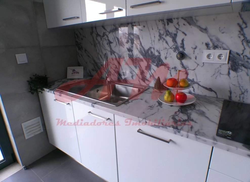 Apartamento T2 para Venda em Mina de Água Foto 1