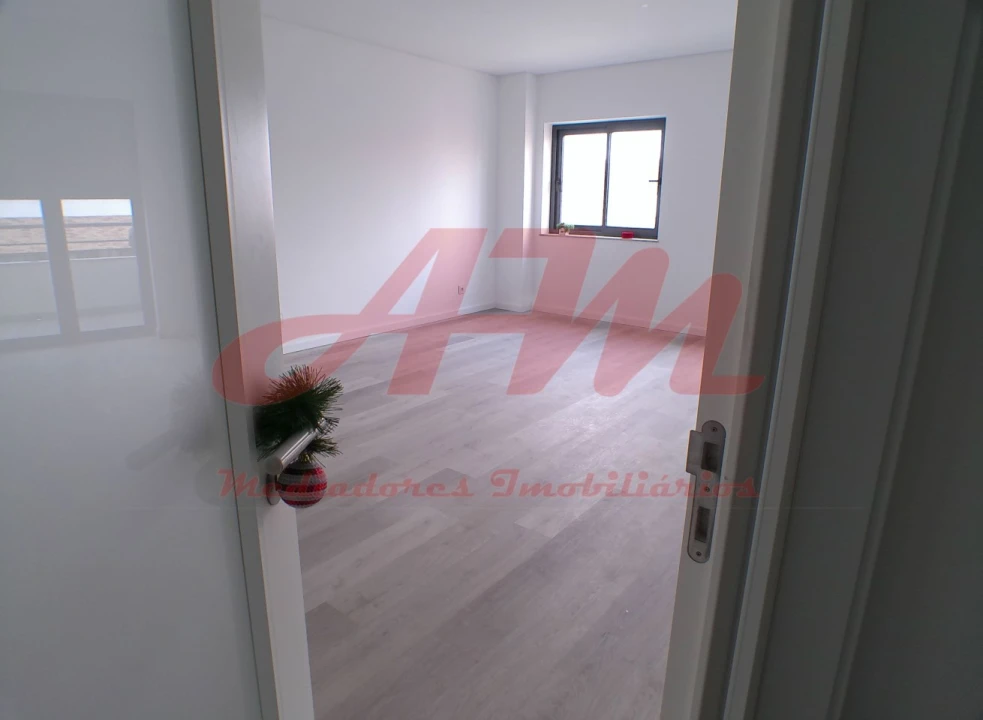 Apartamento T2 para Venda em Mina de Água Foto 12