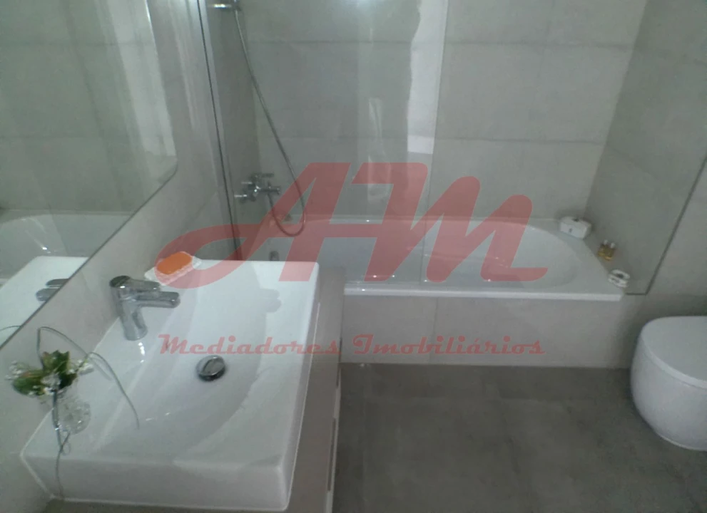 Apartamento T2 para Venda em Mina de Água Foto 15