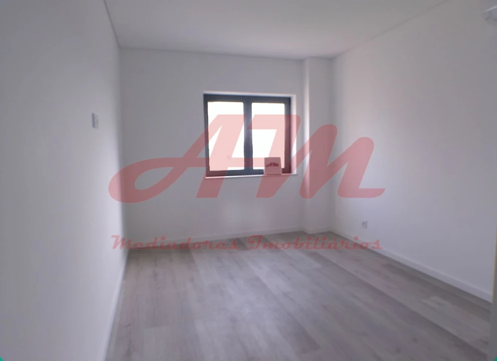 Apartamento T2 para Venda em Mina de Água Foto 19