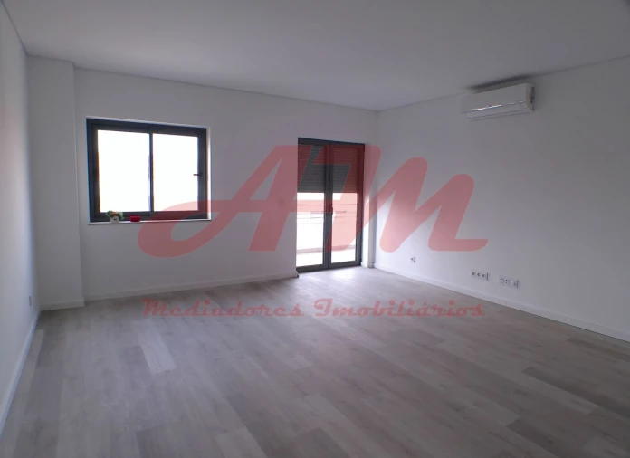 Apartamento T2 para Venda em Mina de Água Foto 7