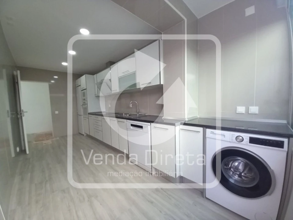 Apartamento T2 para Venda em Ericeira Foto 1