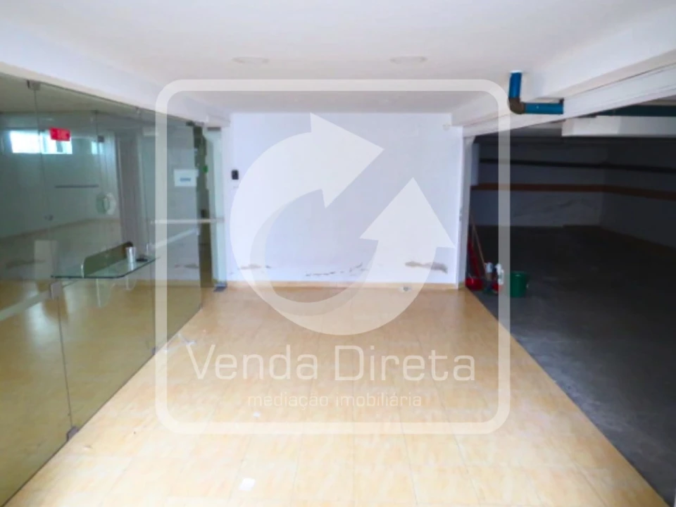 Garagem para Venda em Setubal (São Sebastião) Foto 6